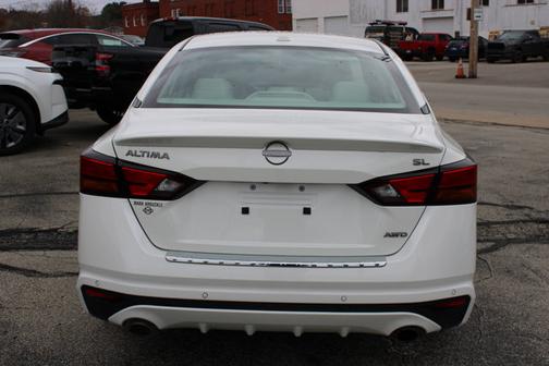 2023 Nissan Altima 2.5 SL