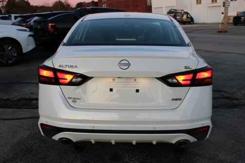 2025 Nissan Altima SL