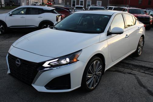 2025 Nissan Altima SL