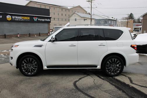 2024 Nissan Armada Platinum