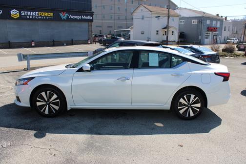 2022 Nissan Altima 2.5 SL