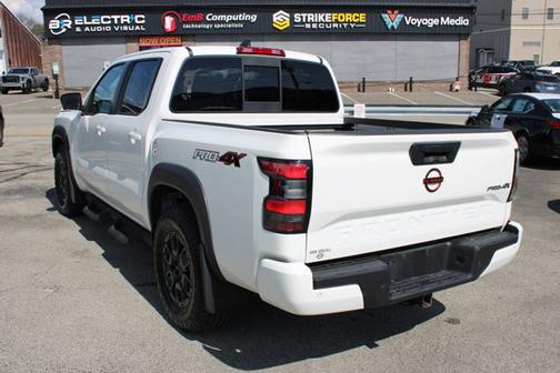 2022 Nissan Frontier PRO-4X