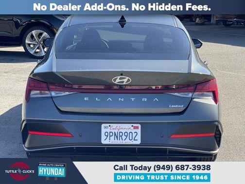 2024 Hyundai ELANTRA Limited