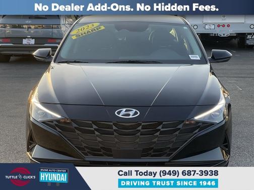 2023 Hyundai ELANTRA SEL