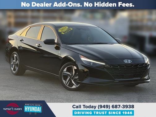 2023 Hyundai ELANTRA SEL