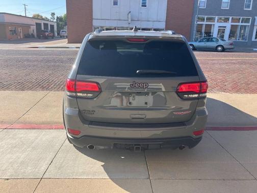 2020 Jeep Grand Cherokee Trailhawk
