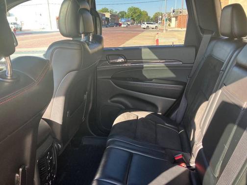 2020 Jeep Grand Cherokee Trailhawk