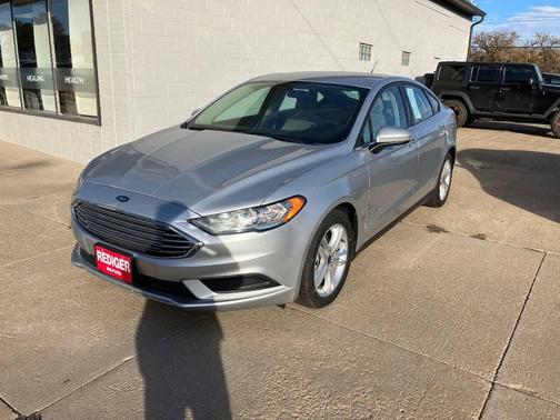 2018 Ford Fusion Hybrid SE