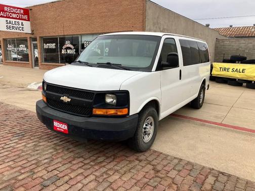 2014 Chevrolet Express 2500 LS