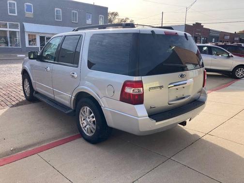 2011 Ford Expedition XLT