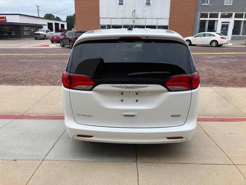 White 2021 Chrysler Voyager LX