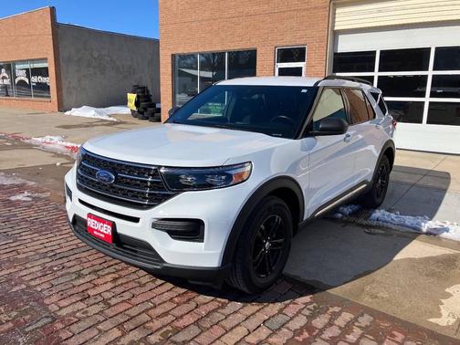 2020 Ford Explorer XLT AWD 4dr SUV