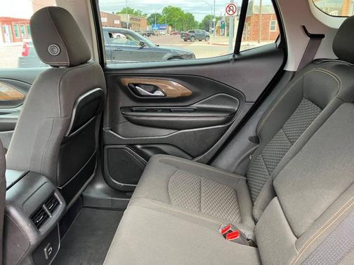 Silver 2020 GMC Terrain SLE