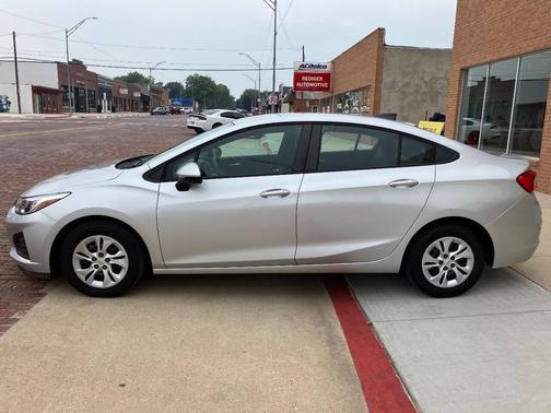 2019 Chevrolet Cruze LS