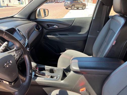 2022 Chevrolet Equinox RS 4dr SUV