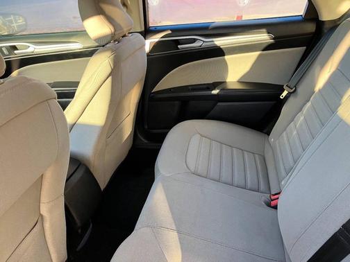 2018 Ford Fusion Hybrid SE