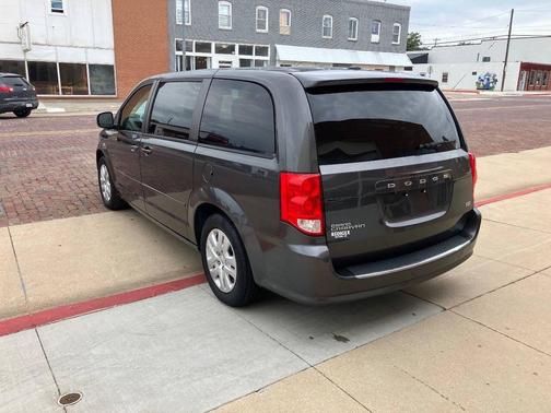 2017 Dodge Grand Caravan SE