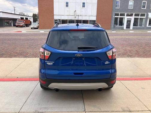 Blue 2018 Ford Escape SE