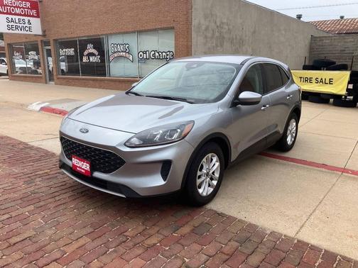 Silver 2021 Ford Escape SE