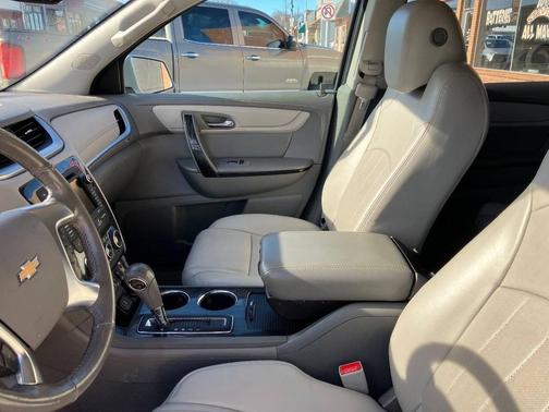 2017 Chevrolet Traverse Premier