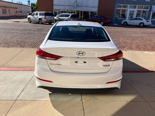 2018 Hyundai ELANTRA Limited