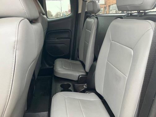 2017 Chevrolet Colorado WT