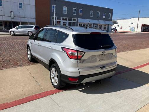 Silver 2018 Ford Escape SE
