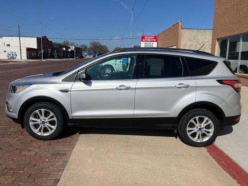 Silver 2018 Ford Escape SE