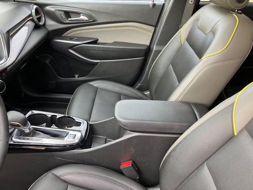 2025 Chevrolet Trax Activ 4dr Crossover