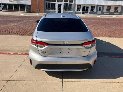 Silver 2022 Toyota Corolla LE