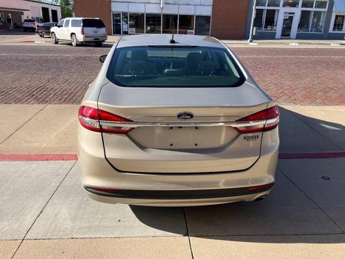 Tan 2018 Ford Fusion Hybrid SE