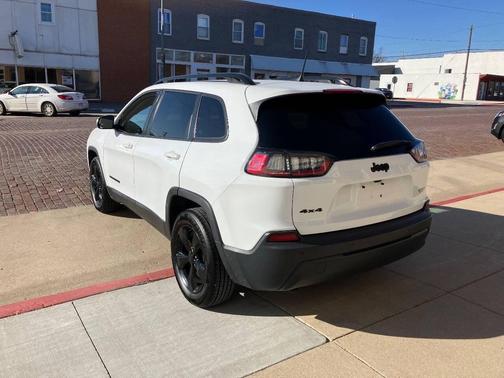 2019 Jeep Cherokee Altitude