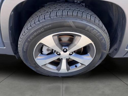 Slate Blue Pearlcoat 2020 Jeep Cherokee Limited