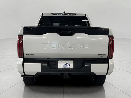 2026 Toyota Tundra Hybrid Platinum