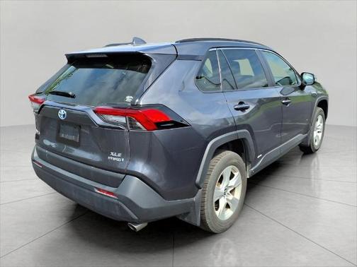 2020 Toyota RAV4 Hybrid XLE