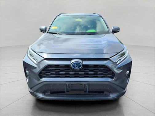 2020 Toyota RAV4 Hybrid XLE