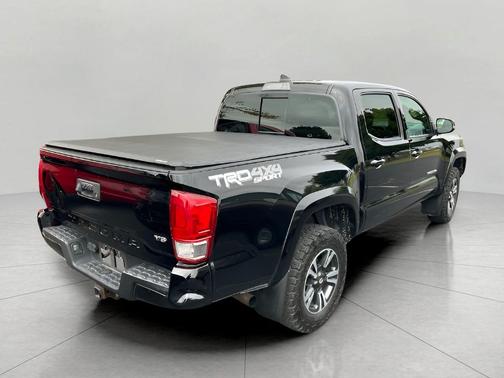 2017 Toyota Tacoma Base
