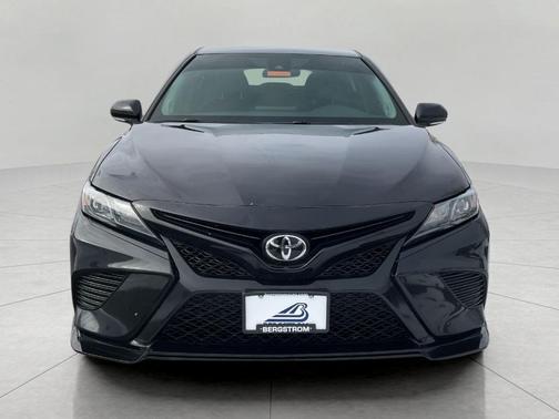 2021 Toyota Camry SEDAN