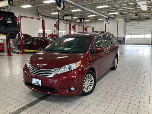 2017 Toyota Sienna Limited