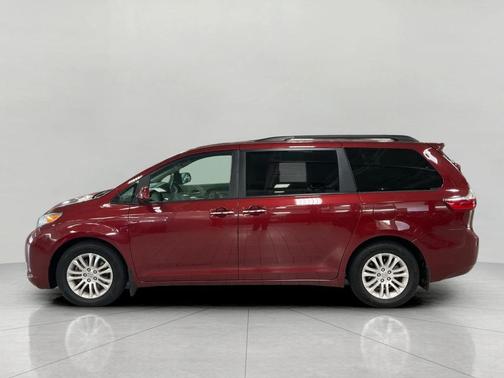 2017 Toyota Sienna Limited