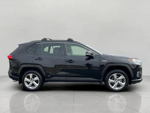 2021 Toyota RAV4 Hybrid XLE Premium