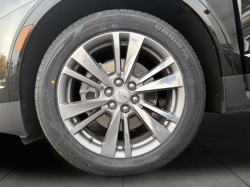 Stellar Black Metallic 2025 Cadillac XT5 Premium Luxury