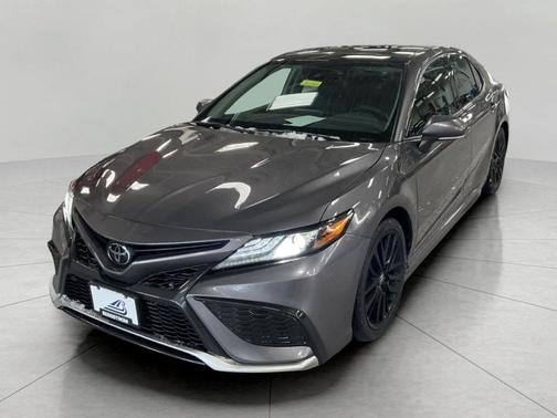 2025 Toyota Camry SEDAN