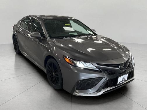 2025 Toyota Camry SEDAN