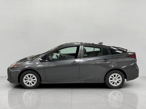2019 Toyota Prius HATCHBACK