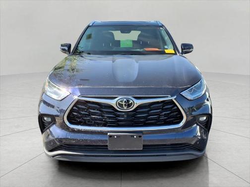 2022 Toyota Highlander Limited
