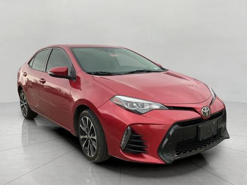 Barcelona Red Metallic 2017 Toyota Corolla SE