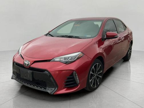 Barcelona Red Metallic 2017 Toyota Corolla SE