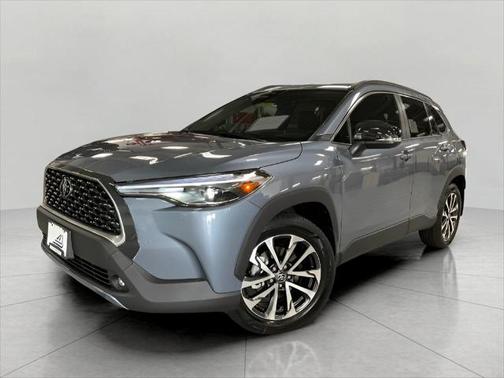 2025 Toyota Corolla Cross XLE