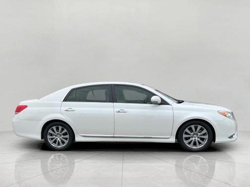 2012 Toyota Avalon Base